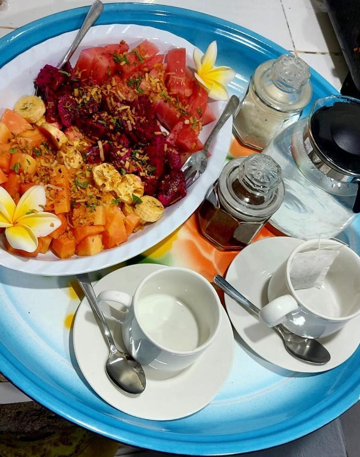 The Shooting Star Homestay Amed  Ngoại thất bức ảnh